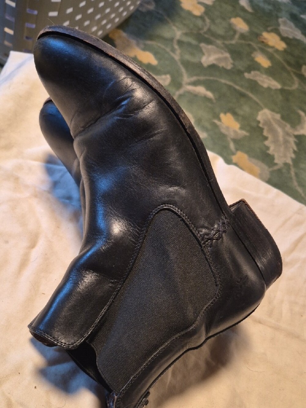 Frye Black Leather Chelsea Boots - Picture 3 of 11